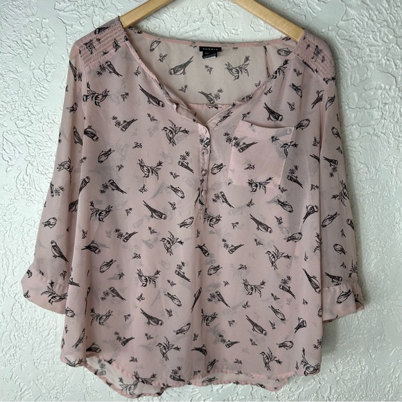 TORRID | Sheer Pink Chiffon Bird Print Henley Blouse - Picture 5 of 15